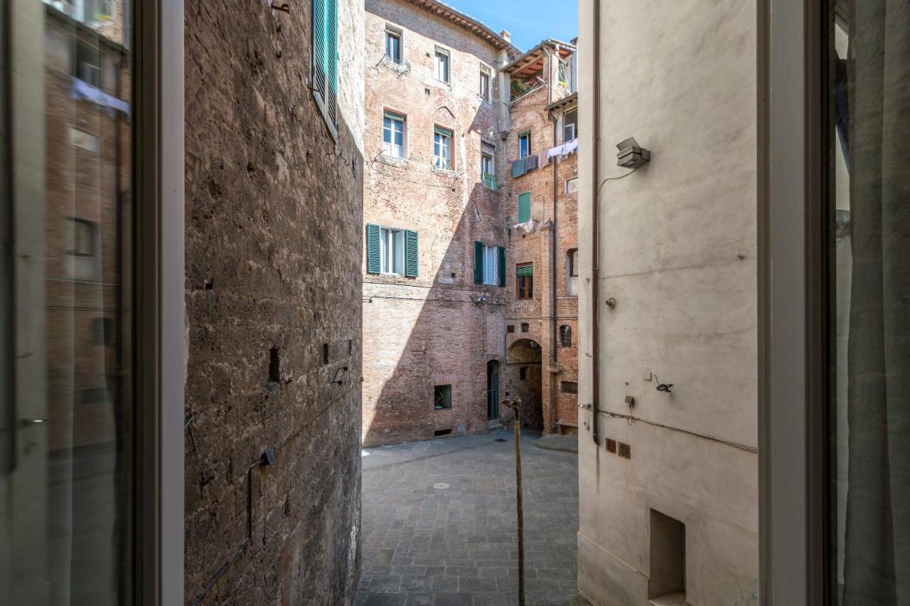 Affaccio Sul Castellare Siena Exterior foto