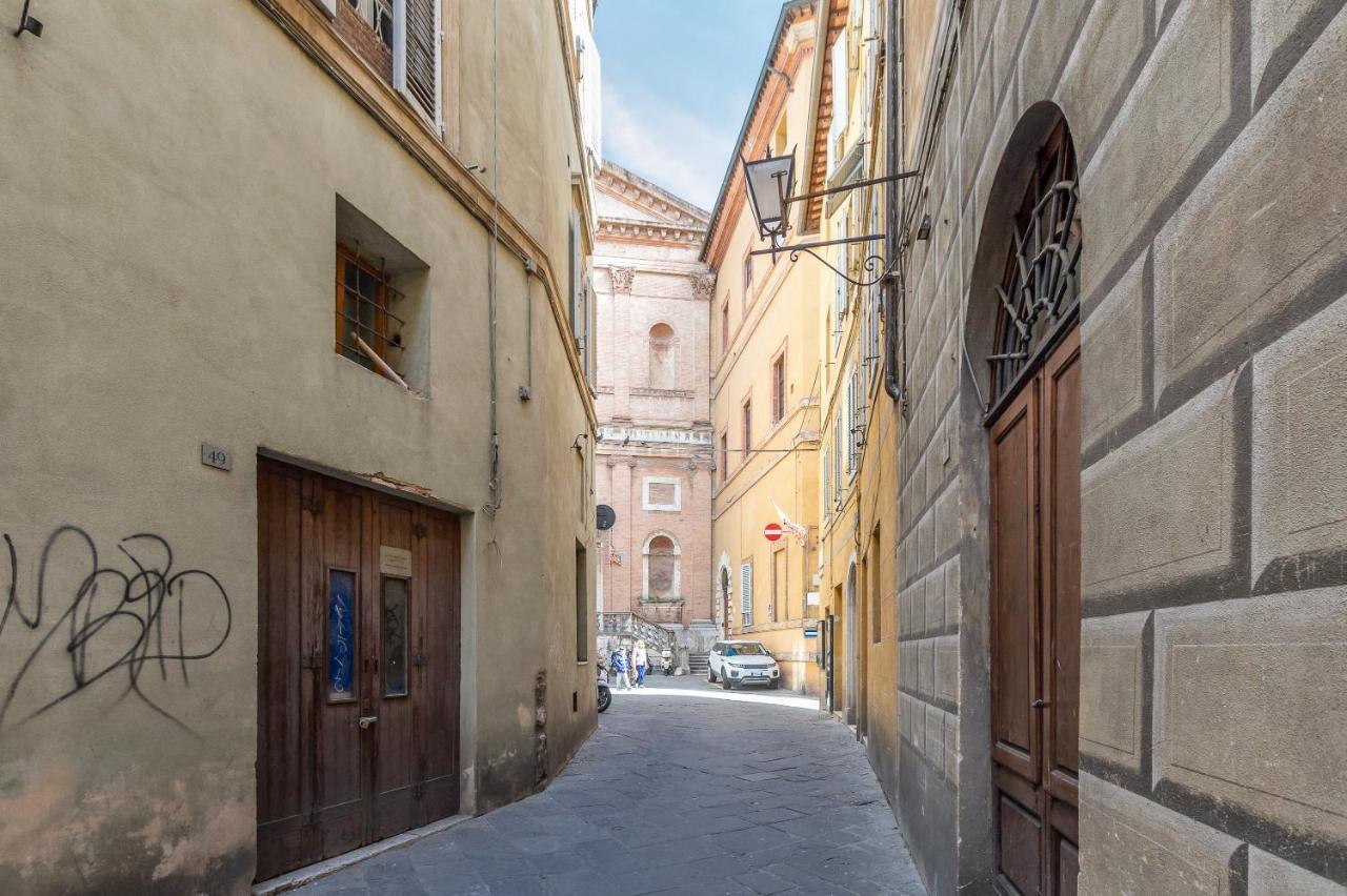 Affaccio Sul Castellare Siena Exterior foto